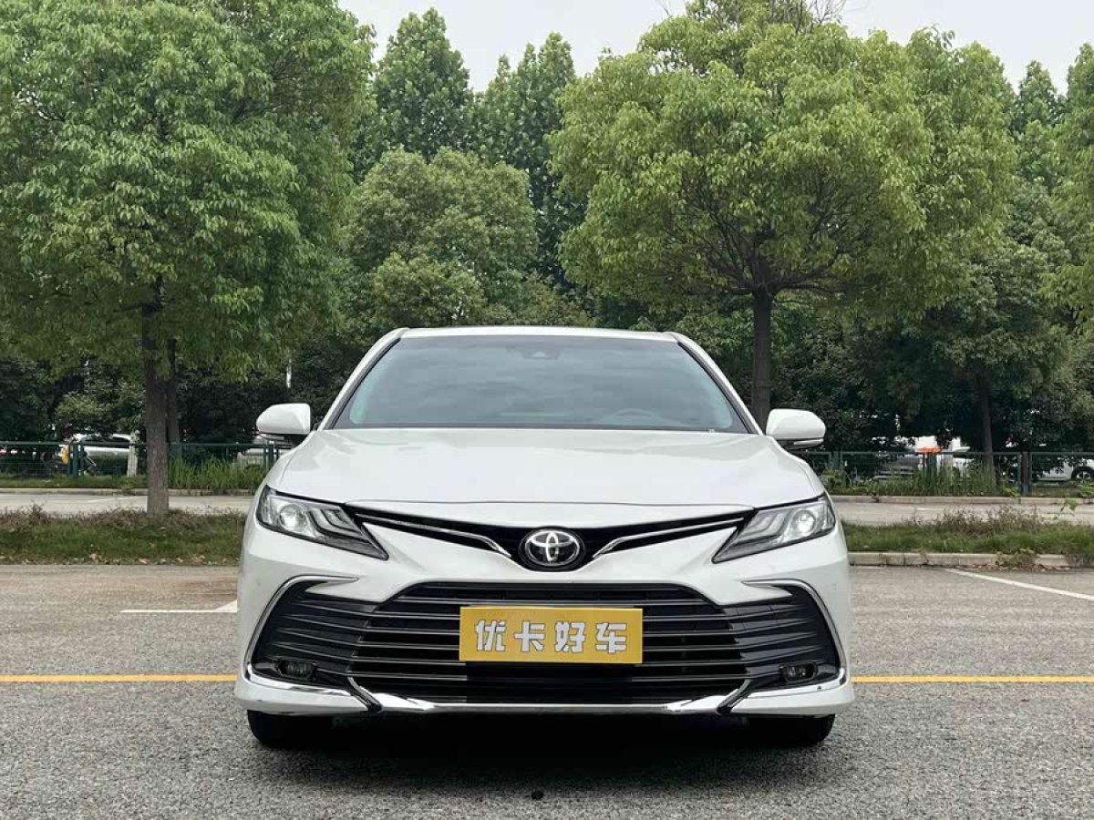 豐田 凱美瑞  2023款 2.0G 豪華版圖片