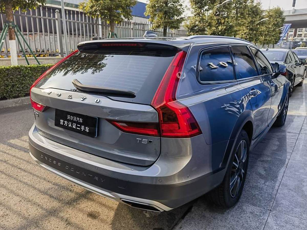 沃爾沃 V90  2019款 Cross Country T5 AWD 智尊版圖片