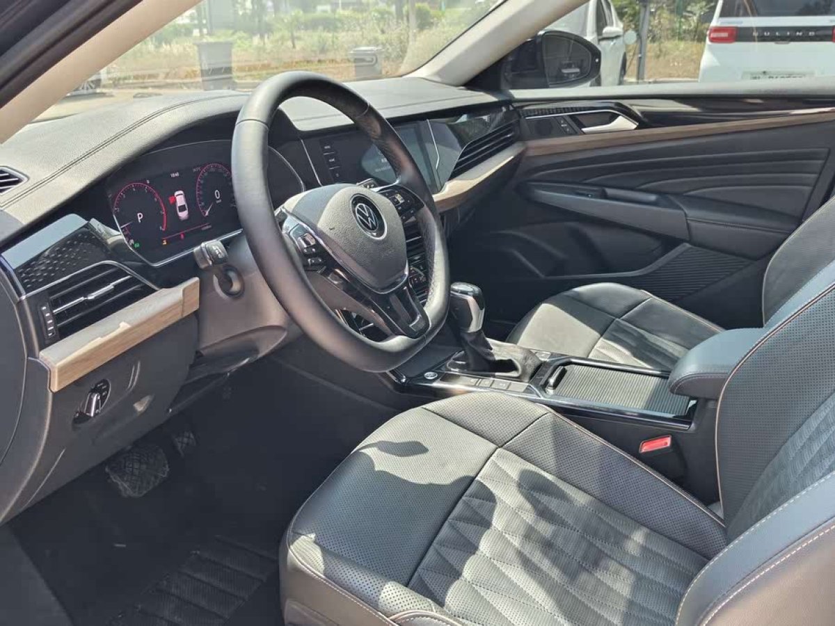 大眾 帕薩特  2021款 330TSI 豪華版圖片