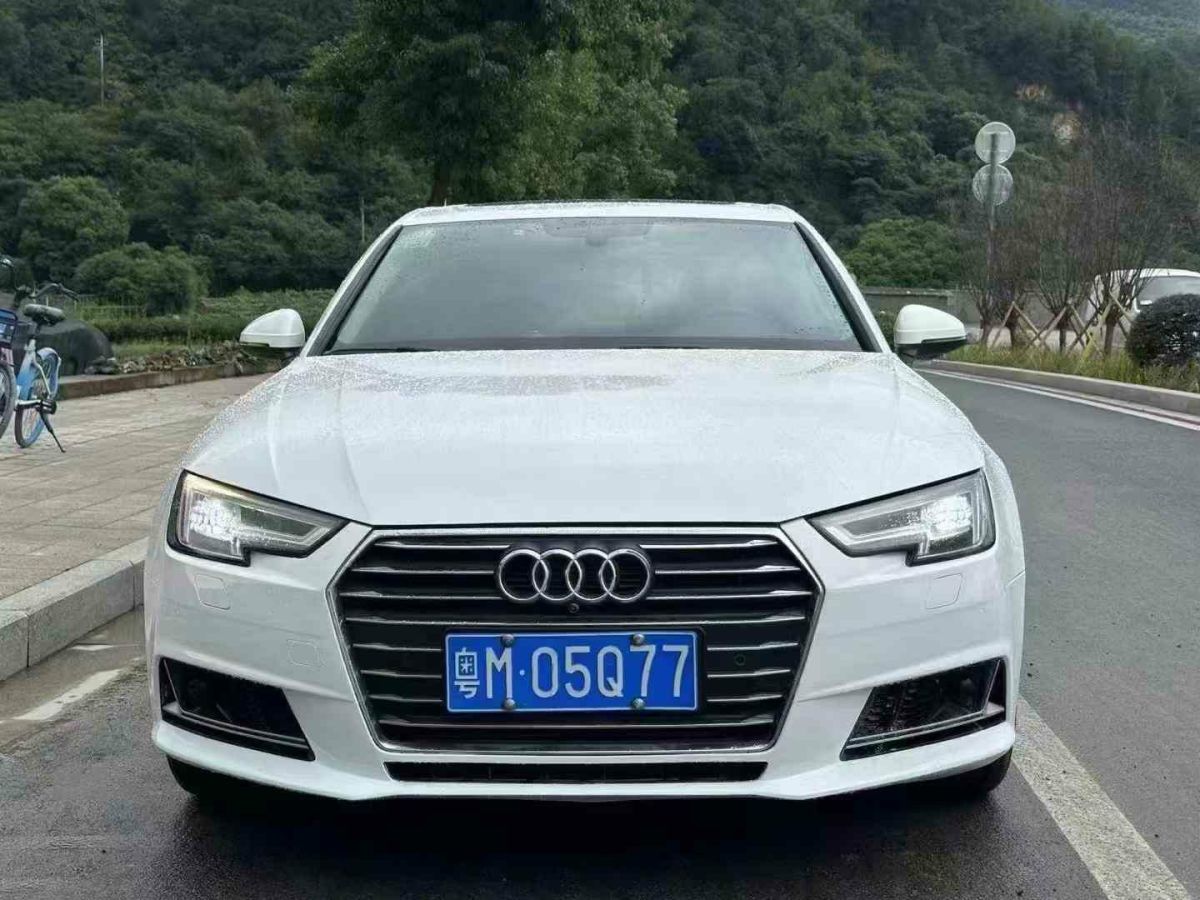 奧迪 奧迪A4L  2017款 A4L 40TFSI 時尚型圖片