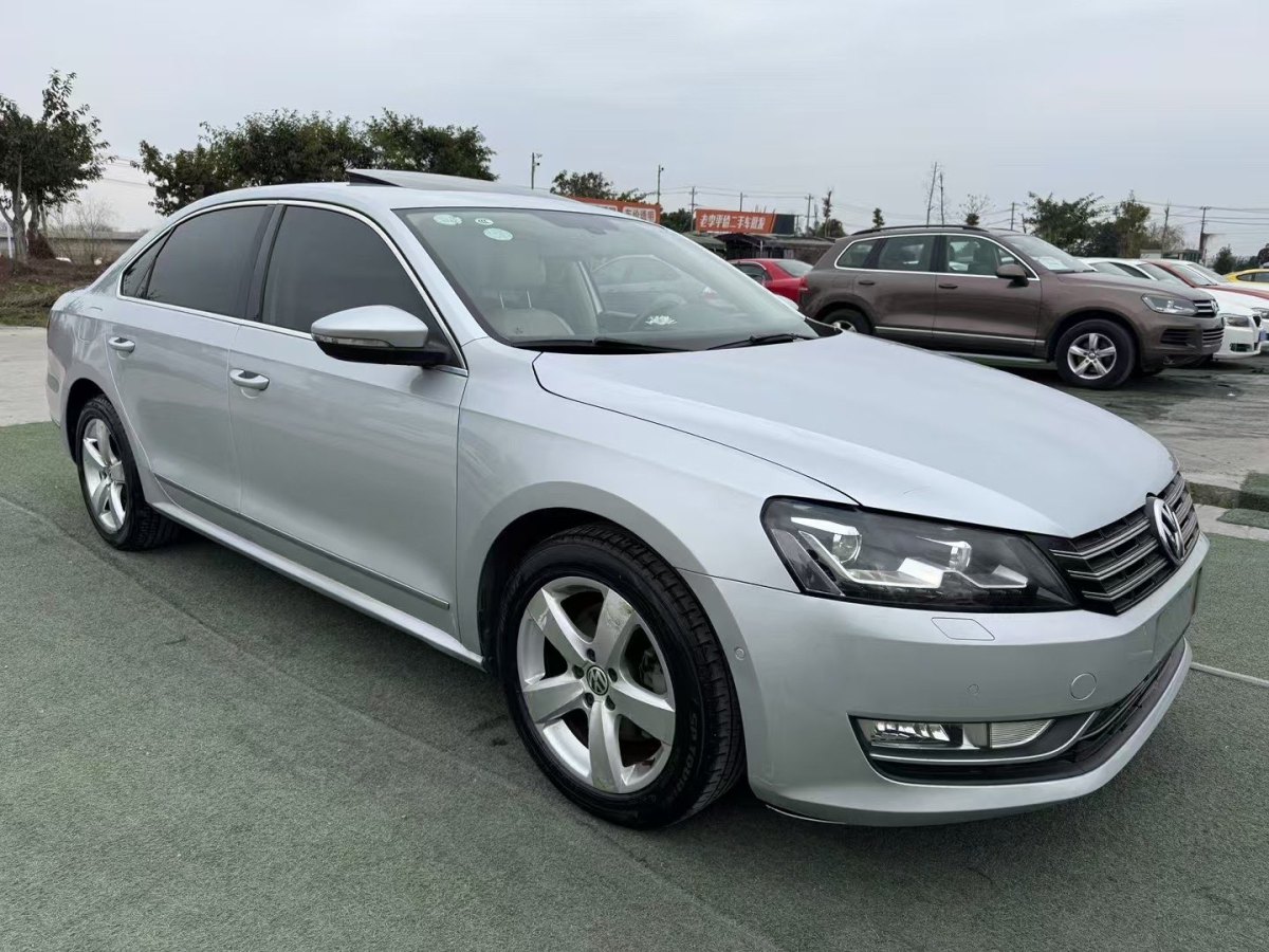 大眾 帕薩特  2011款 2.0TSI DSG至尊版圖片