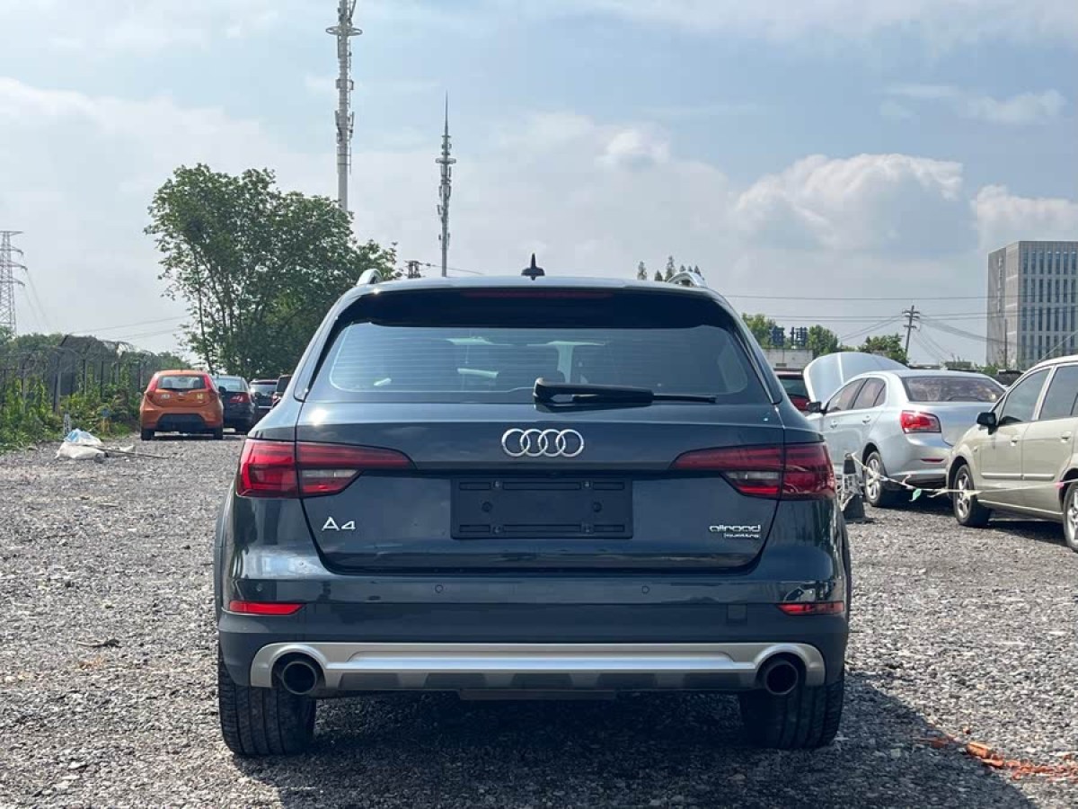 奧迪 奧迪A4  2017款 45 TFSI allroad quattro 時(shí)尚型圖片