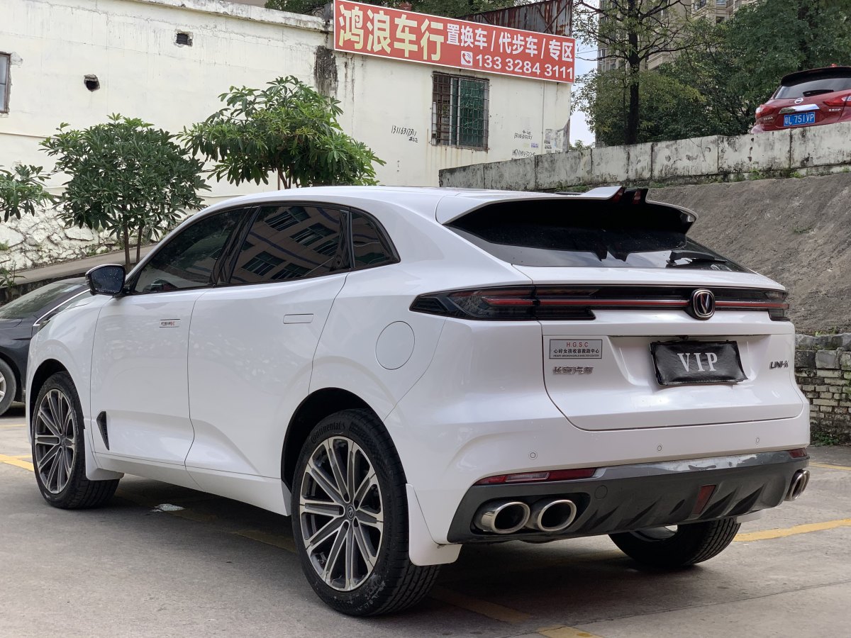 長安 長安UNI-K  2021款 2.0T 尊貴型圖片