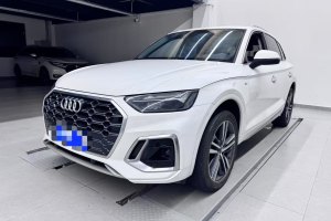 奧迪Q5L 奧迪 40T 時(shí)尚動(dòng)感型