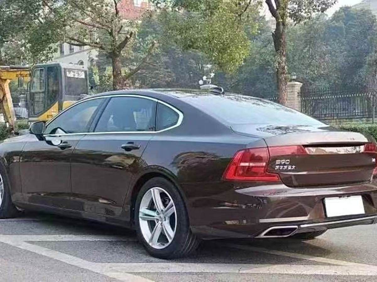 沃爾沃 S90  2018款 T4 智遠(yuǎn)版圖片