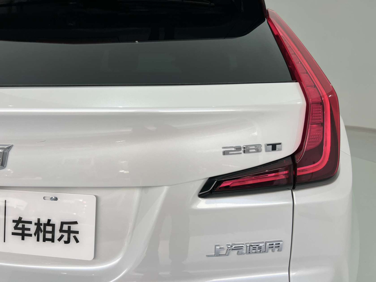 凱迪拉克 XT4  2018款 28T 兩驅(qū)領(lǐng)先型圖片