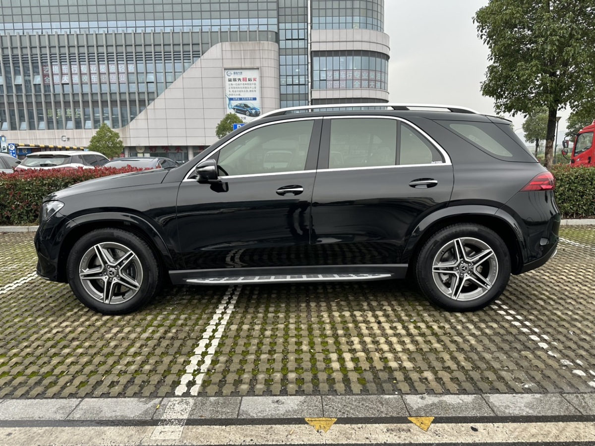 奔馳 奔馳GLE  2024款 GLE 450 4MATIC 時尚型圖片