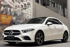 奔馳A級 奔馳 改款 A 200 L 運動轎車時尚型