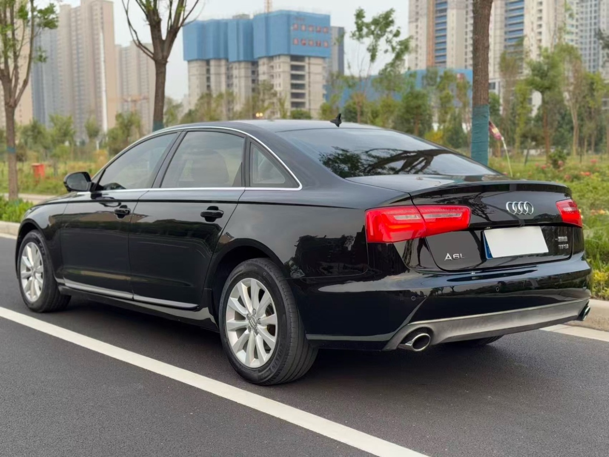 奧迪 奧迪A6L  2014款 TFSI 標(biāo)準(zhǔn)型圖片