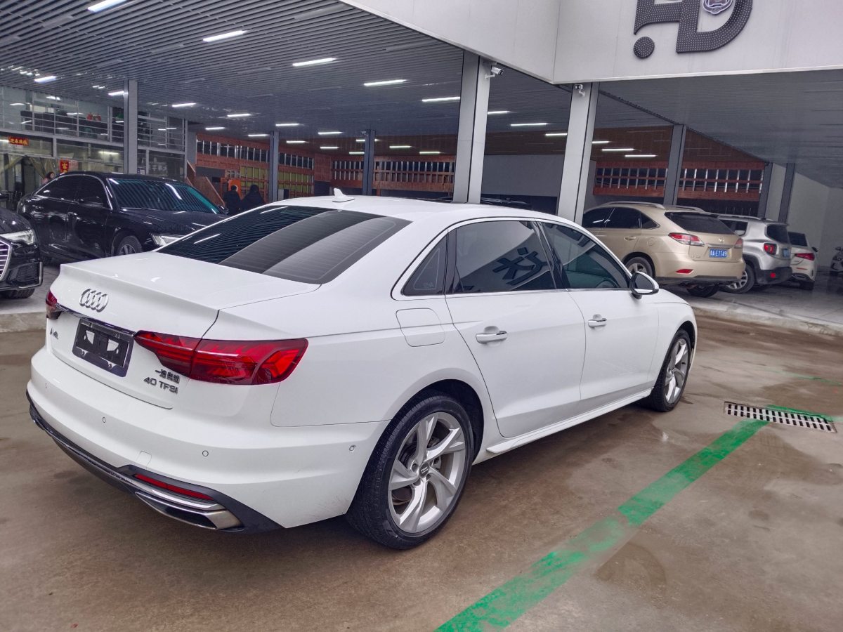 奧迪 奧迪A4L  2020款 40 TFSI 豪華致雅型圖片