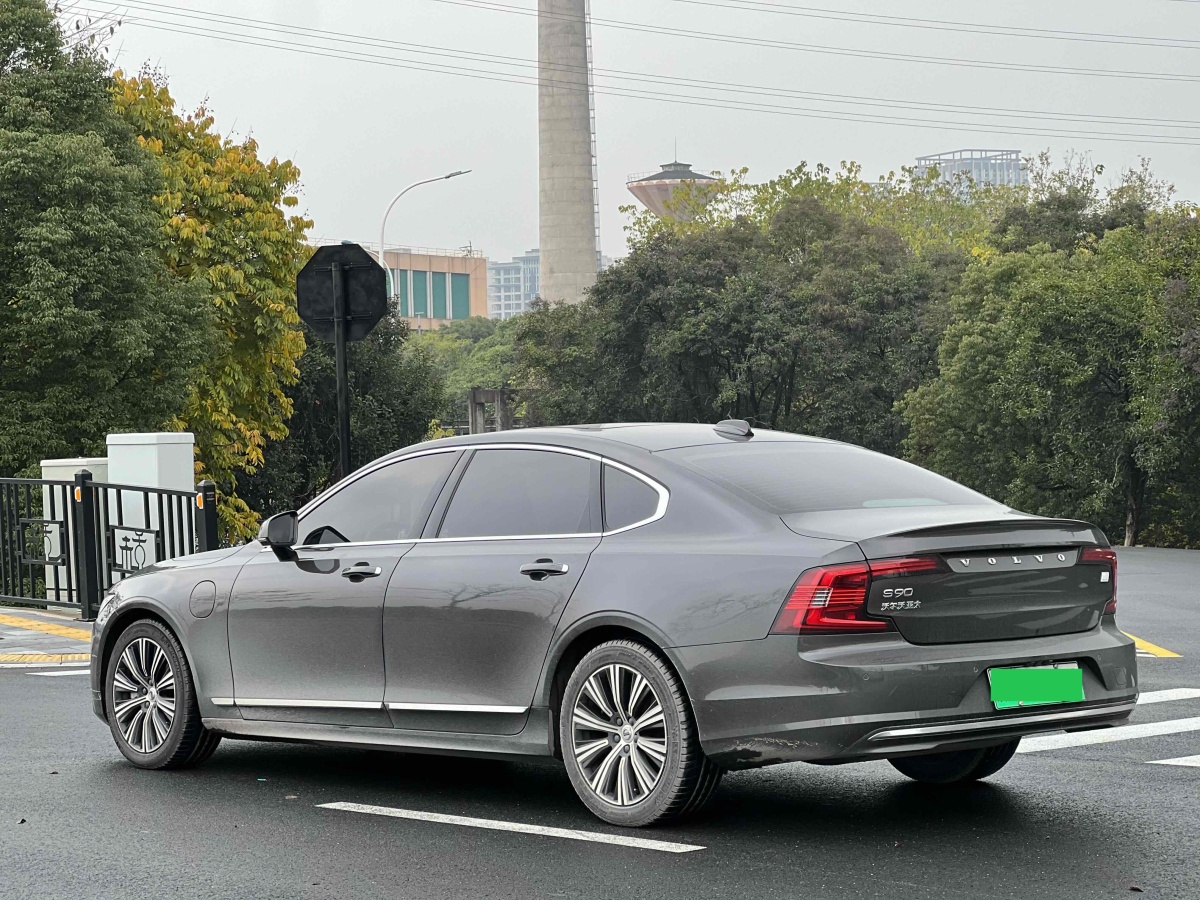 沃爾沃 S90新能源  2021款 T8 E驅混動 智逸豪華版圖片