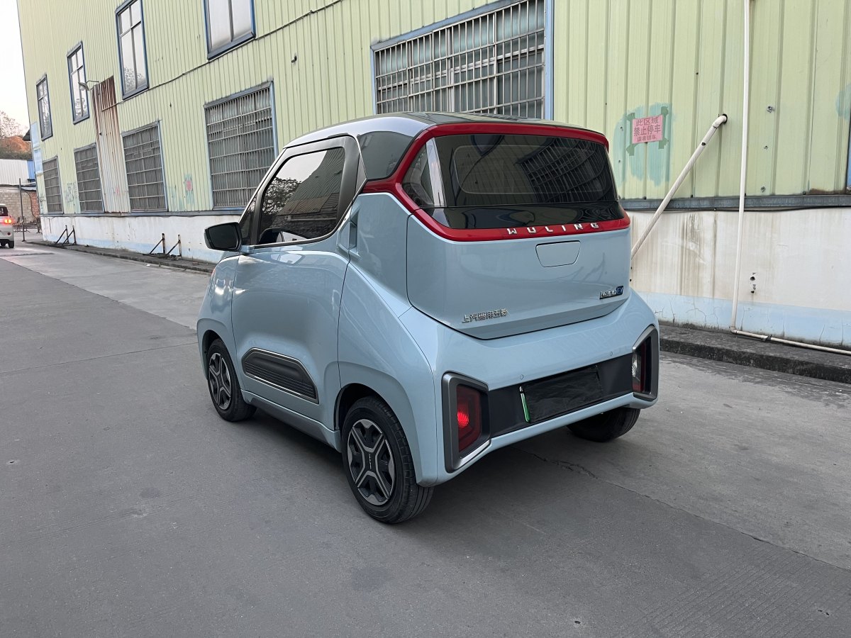 五菱 五菱NanoEV  2021款 熱愛(ài)款圖片