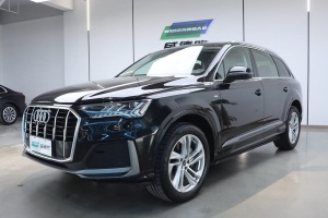 奧迪Q7 奧迪 45 TFSI quattro S line運(yùn)動(dòng)型