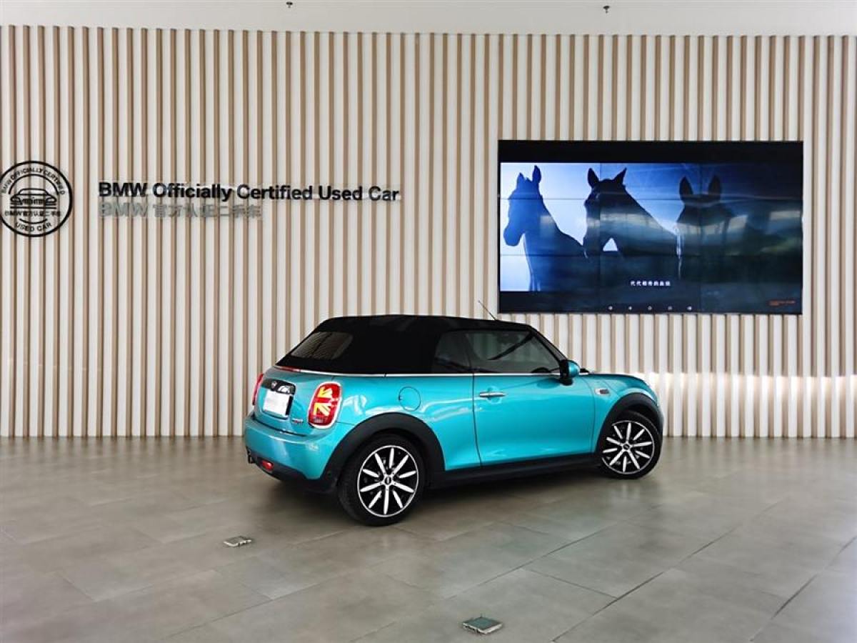 MINI MINI  2018款 1.5T COOPER CABRIO 藝術家圖片