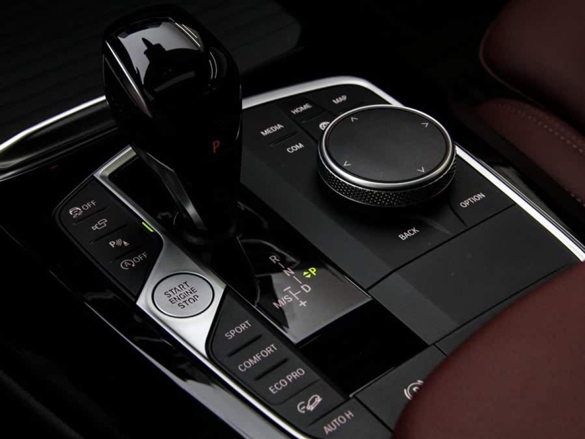 寶馬 寶馬X3  2023款 改款 xDrive30i 領(lǐng)先型 M曜夜套裝圖片