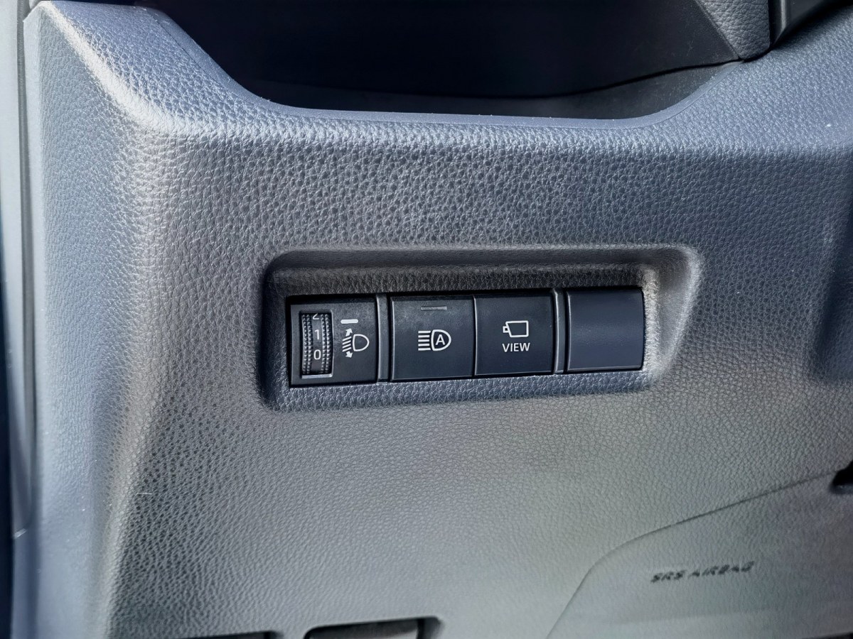 丰田 RAV4荣放  2020款 2.0L CVT两驱风尚版图片