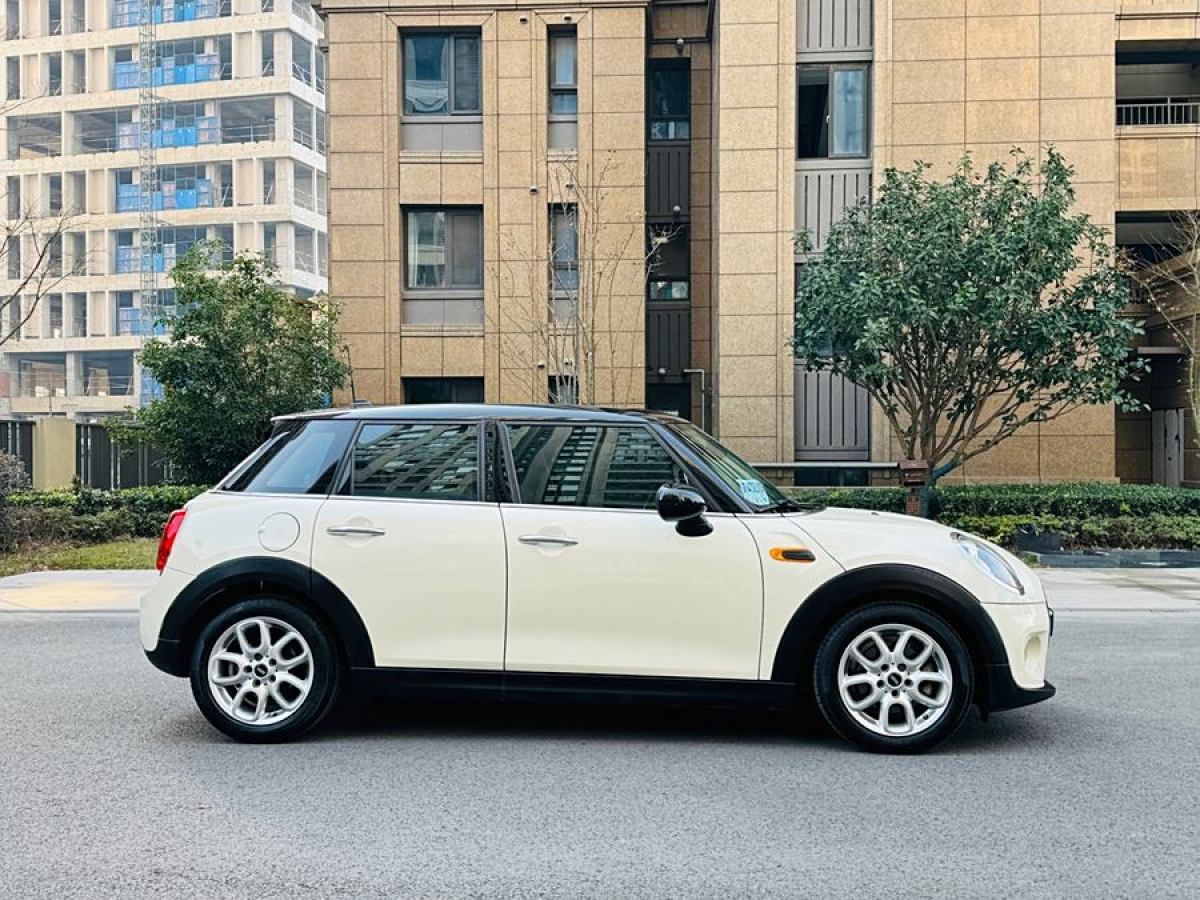 MINI MINI  2016款 1.5T COOPER 五門版圖片