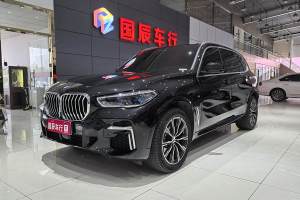 宝马X5 宝马 改款 xDrive 30Li 尊享型M运动套装