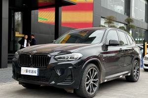 寶馬X3 寶馬 改款 xDrive30i 領(lǐng)先型 M曜夜套裝