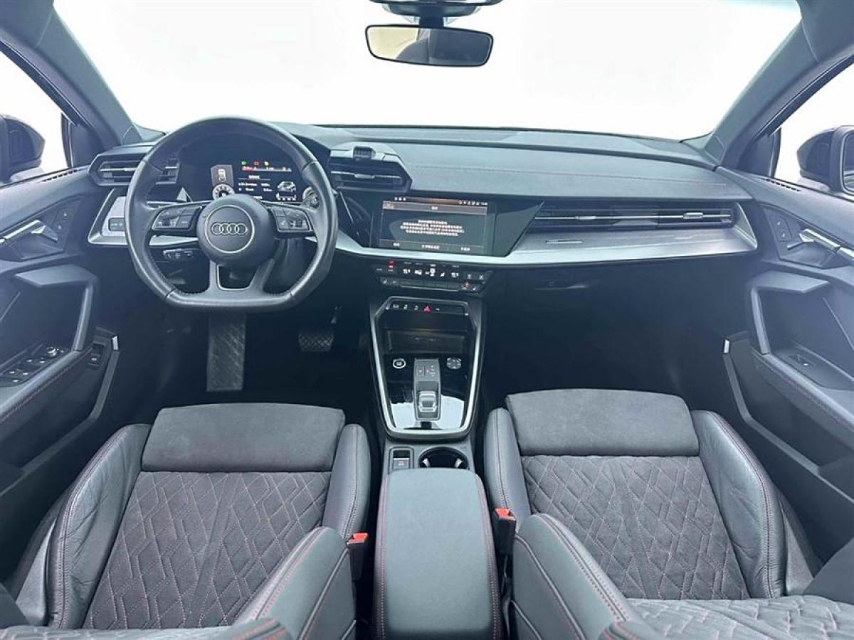 2021年1月奧迪 奧迪A3  2021款 Sportback 35 TFSI 豪華運(yùn)動(dòng)型