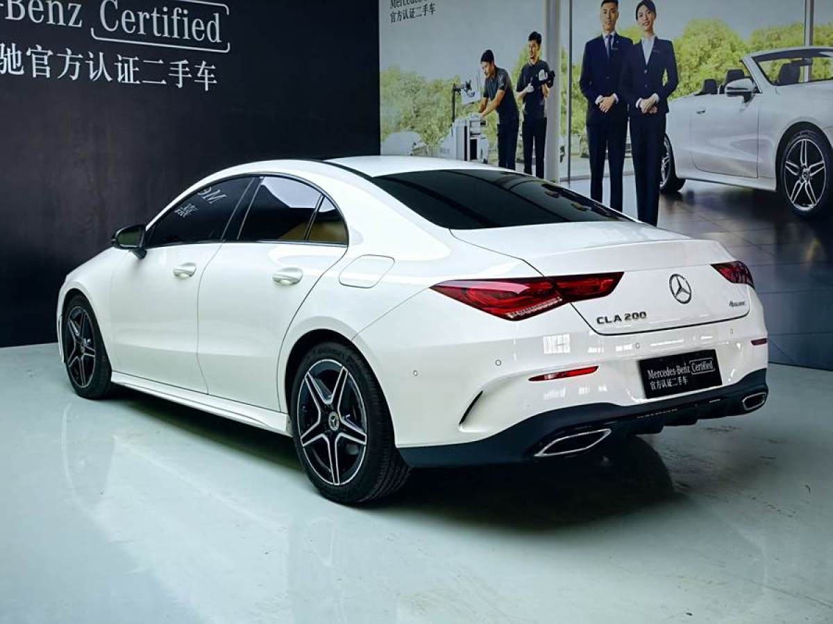 2022年1月奔馳 奔馳CLA級(jí)  2022款 改款 CLA 200 4MATIC