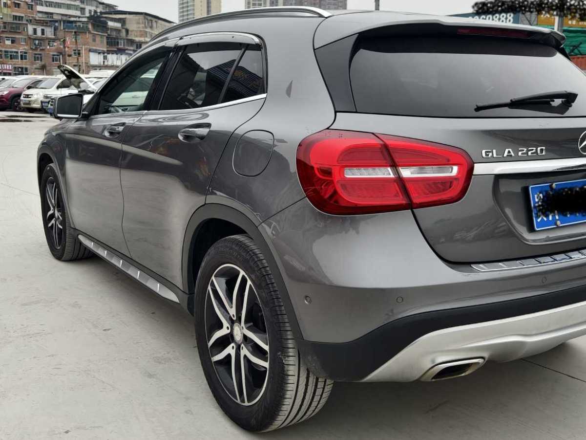 奔馳 奔馳GLA  2016款 GLA 220 4MATIC 時尚型圖片