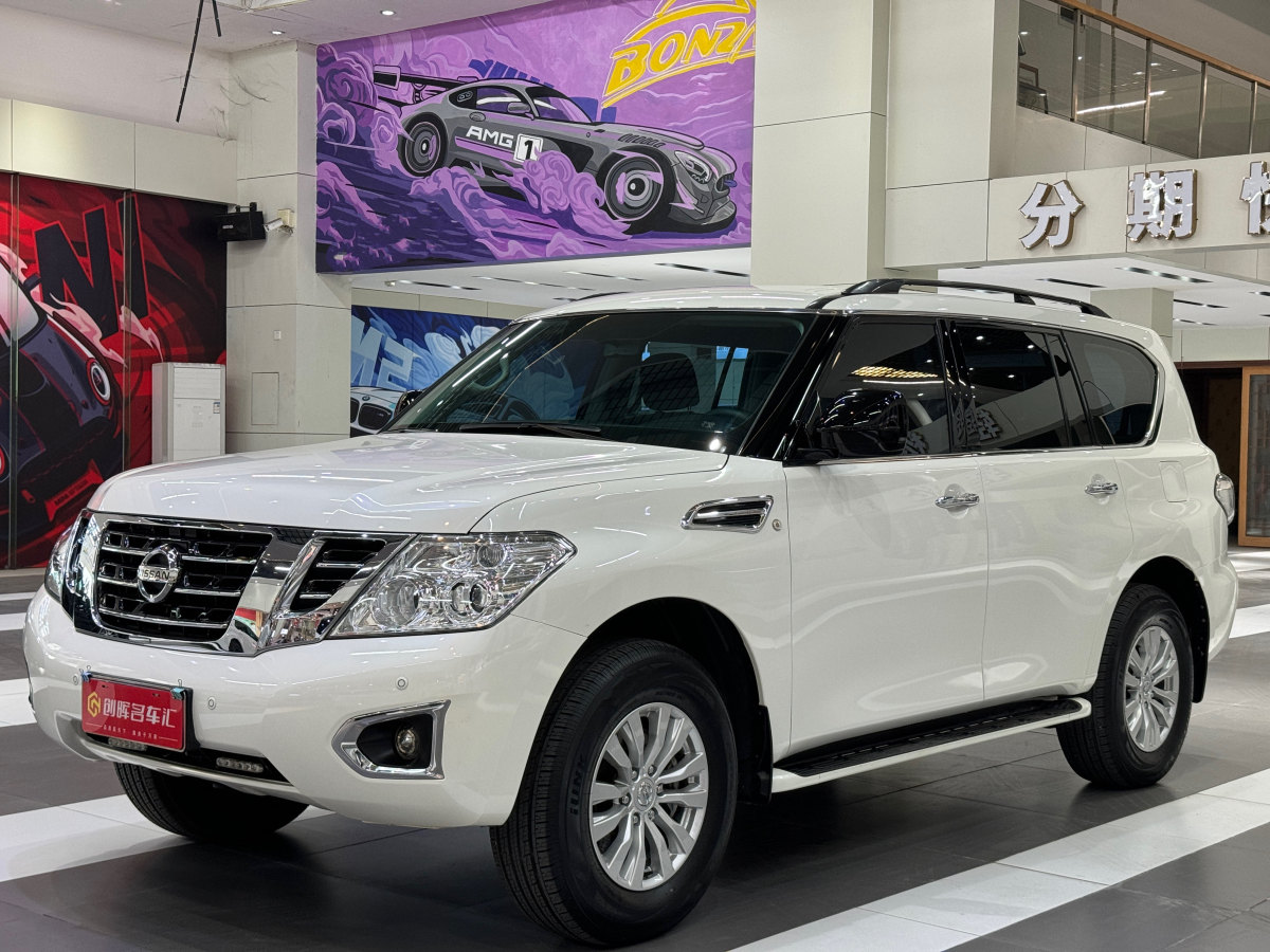 日產(chǎn) 途樂(lè)  2018款 4.0L 鉑金型圖片