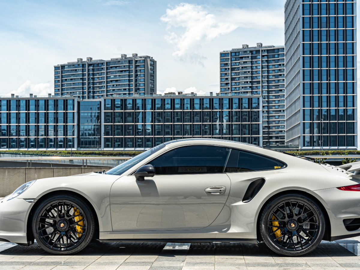 2015年7月保時捷 911  2014款 Turbo S 3.8T