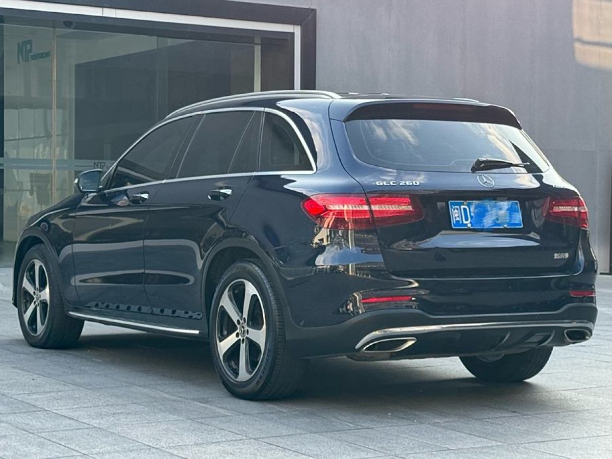 奔馳 奔馳GLC  2018款 改款 GLC 260 4MATIC 豪華型圖片