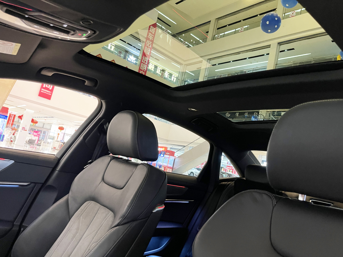 2020年4月奧迪 奧迪A6L  2020款 45 TFSI quattro 臻選動感型