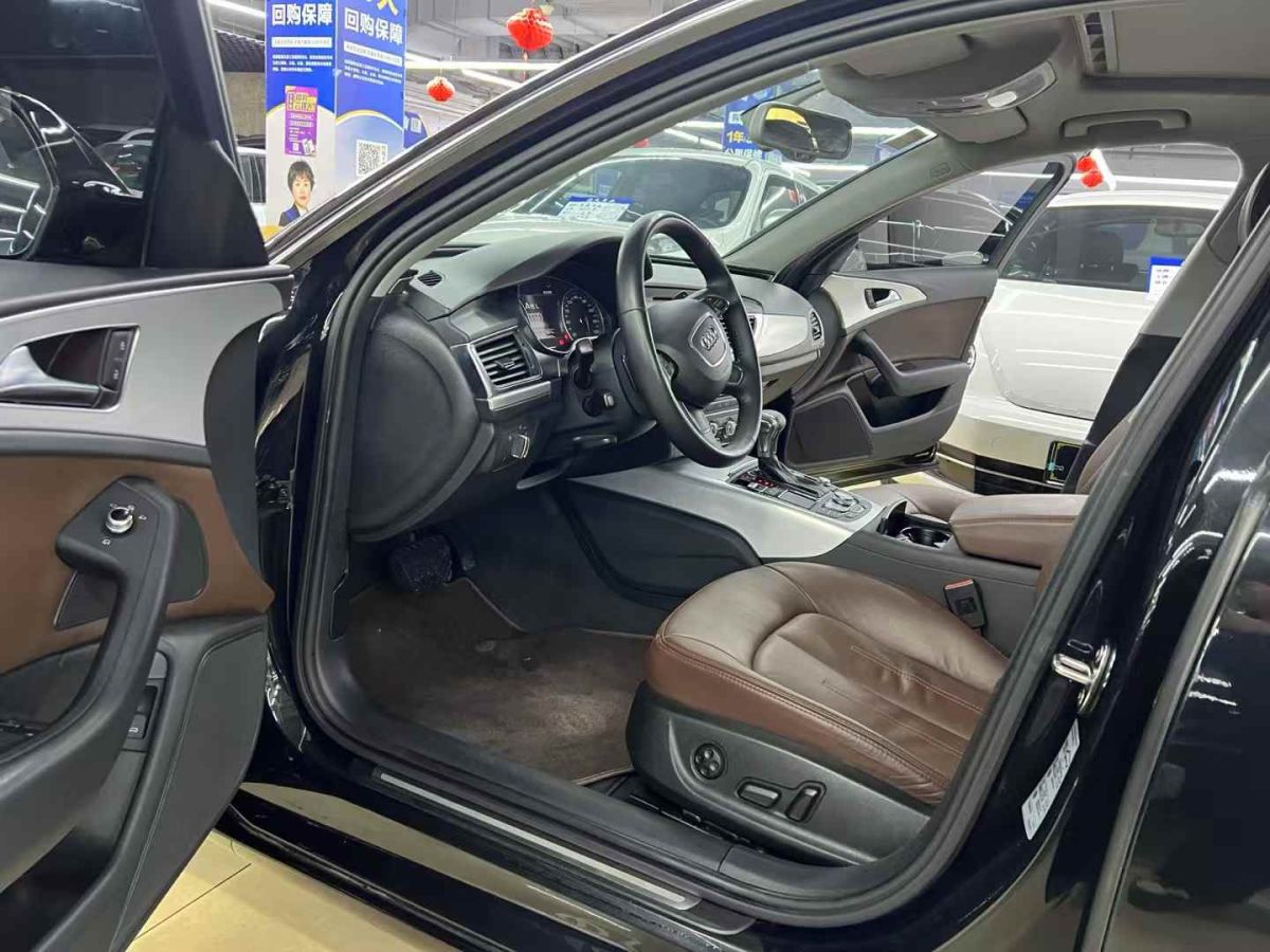 奧迪 奧迪A6L  2014款 A6L 2.8 FSI 35 FSI quattro豪華型圖片