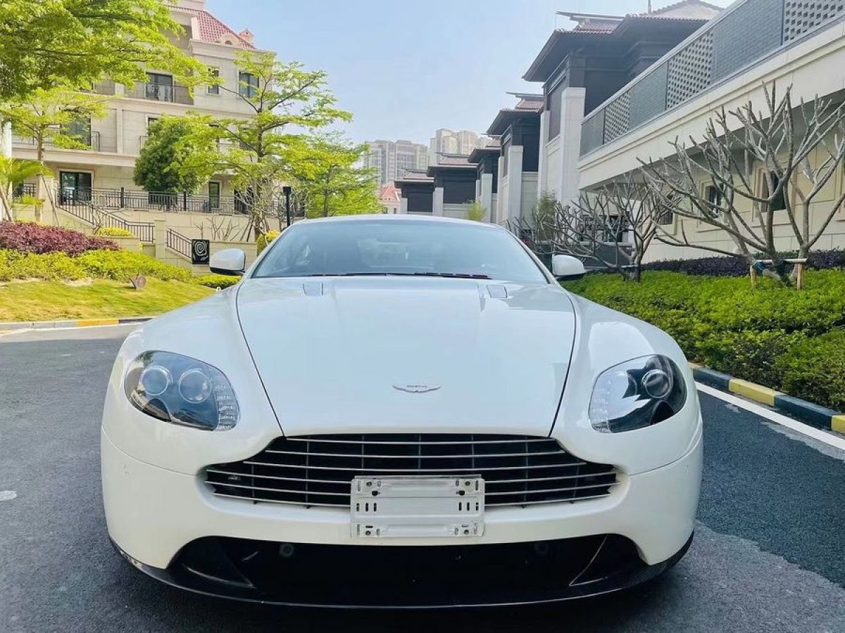 阿斯頓·馬丁 V8 Vantage  2012款 4.7L S Coupe圖片