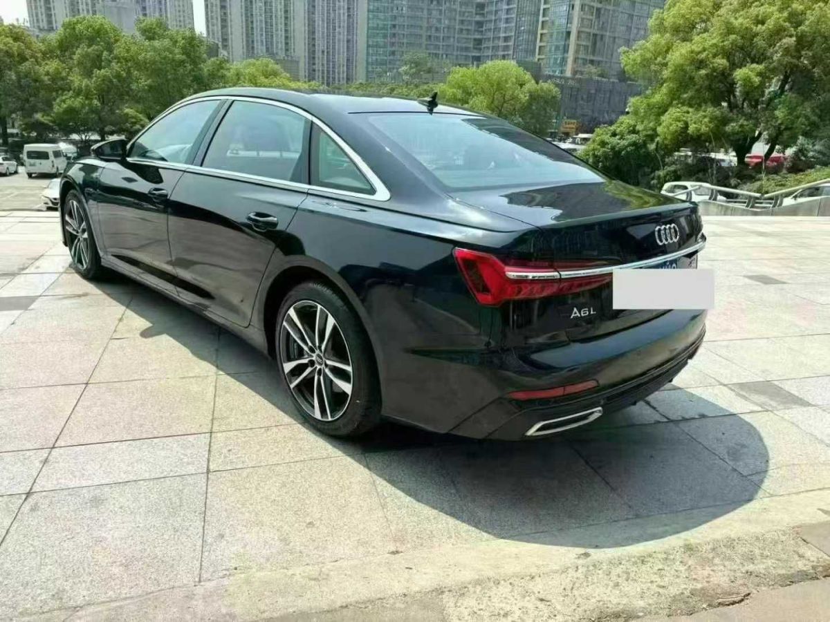 奧迪 奧迪A6L  2022款 40 TFSI 豪華動感型圖片