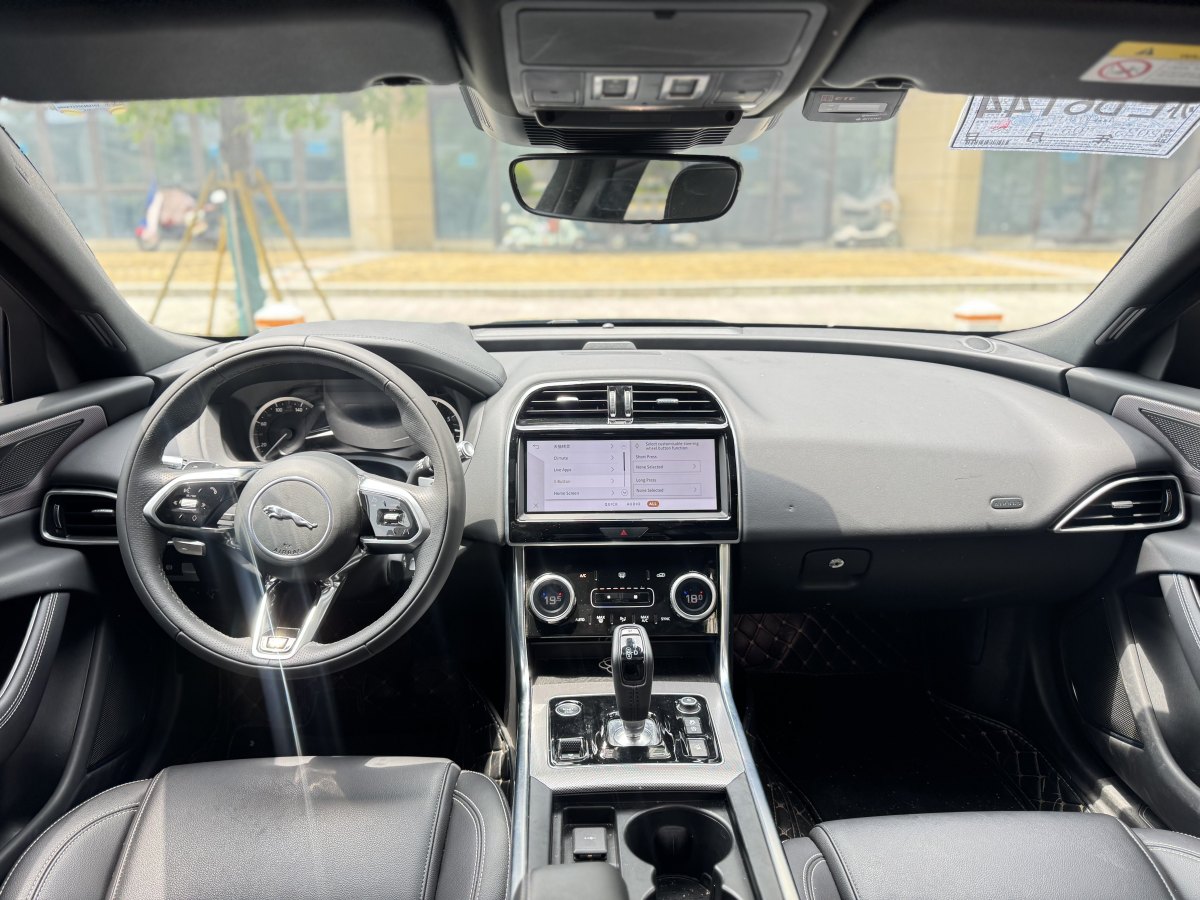 捷豹 XEL  2022款 2.0T 200PS R-DYNAMIC 青春運動版圖片