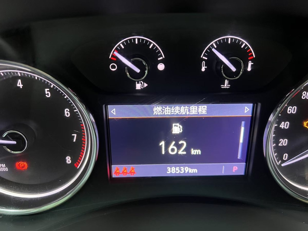 別克 君越  2021款 652T 豪華型圖片