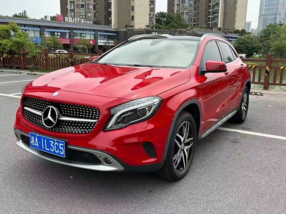 奔馳 奔馳GLA  2017款 GLA 220 4MATIC 時尚型圖片