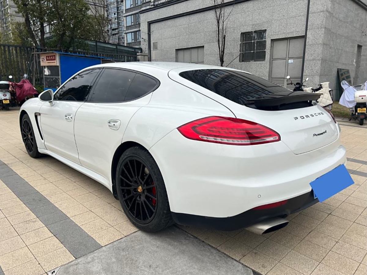 2014年11月保時(shí)捷 Panamera  2014款 Panamera 4 3.0T