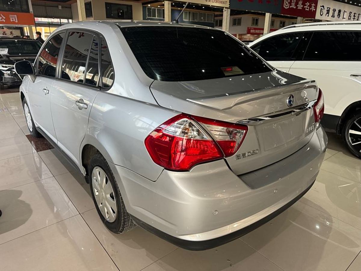 啟辰 D50  2013款 1.6L 手動(dòng)時(shí)尚版圖片