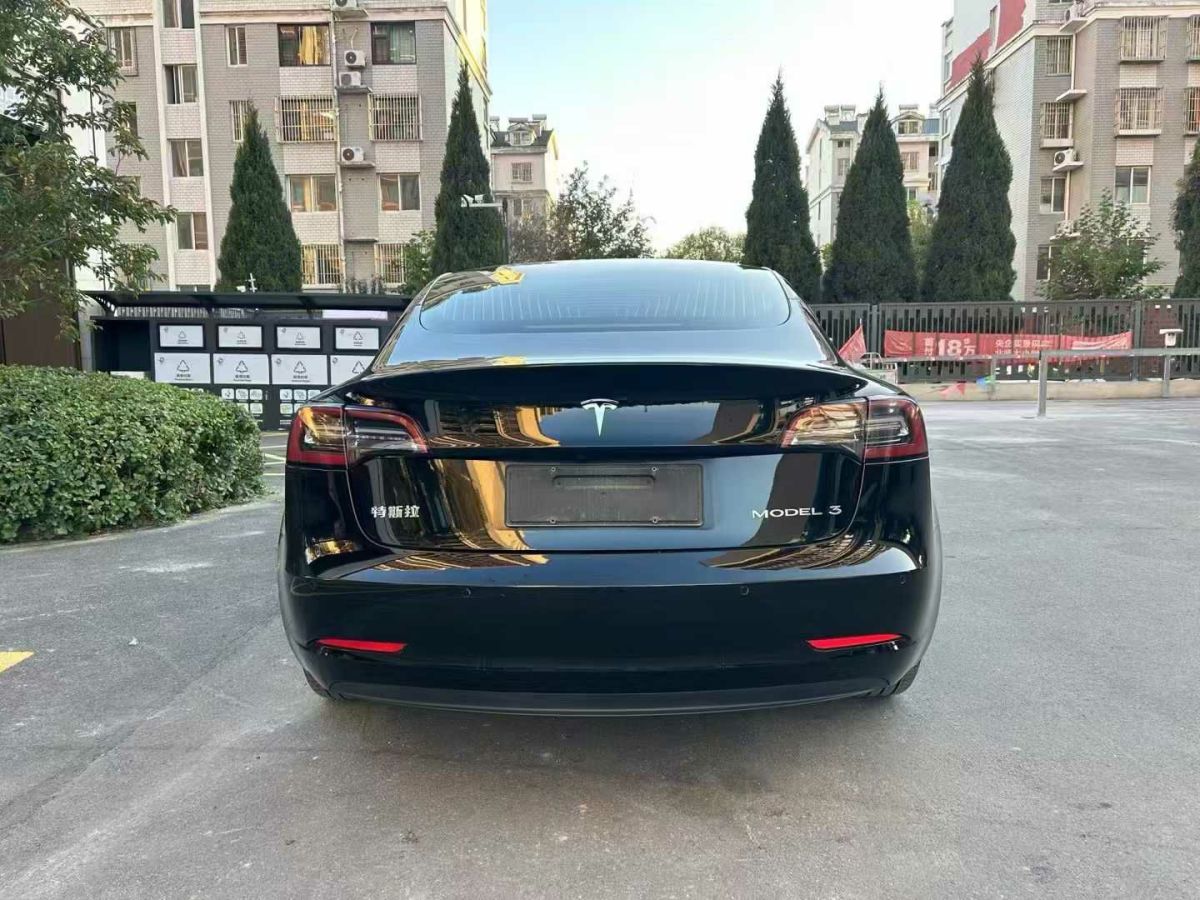 特斯拉 Model S  2021款 Plaid Plus 版圖片