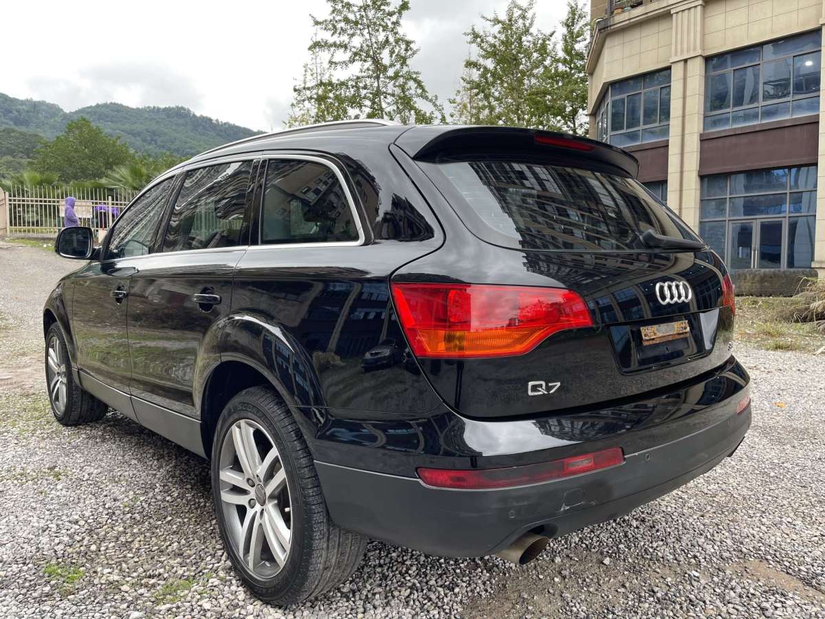 奧迪 奧迪Q7  2007款 3.6 FSI quattro 豪華型圖片