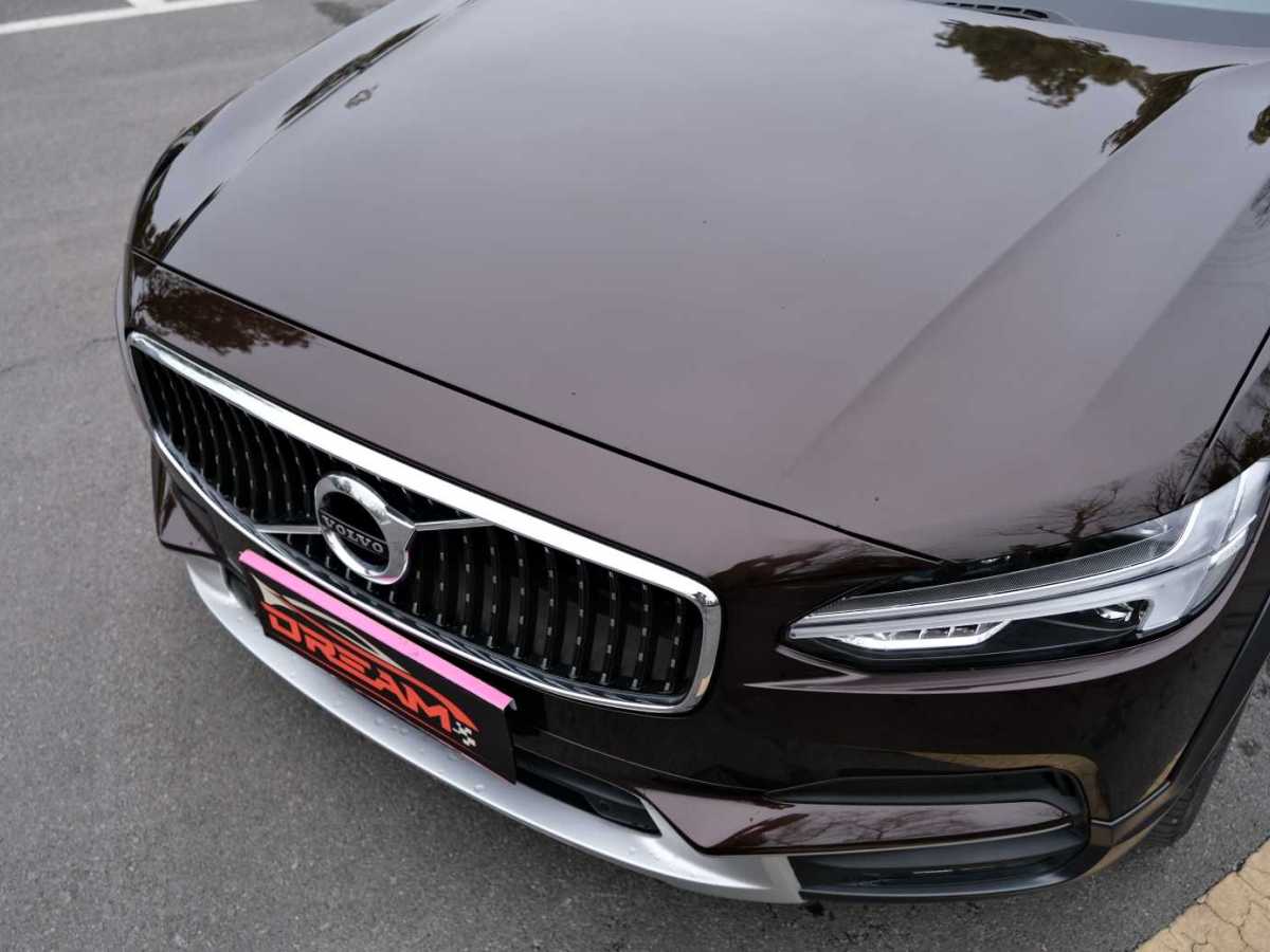 2019年4月沃爾沃 V90  2019款 Cross Country T5 AWD 智遠(yuǎn)版