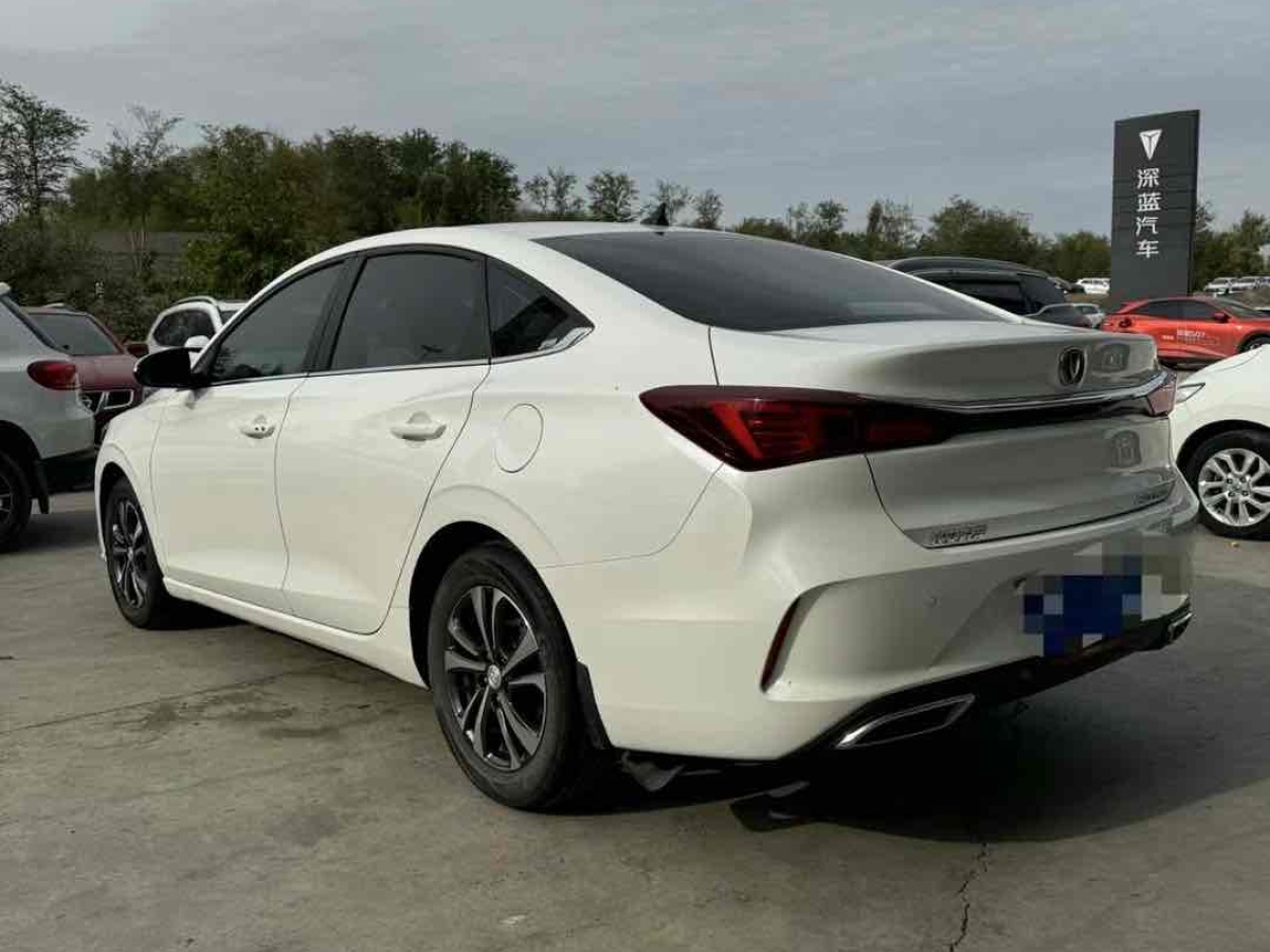 长安 逸动  2021款 PLUS 1.6L GDI 手动豪华型图片