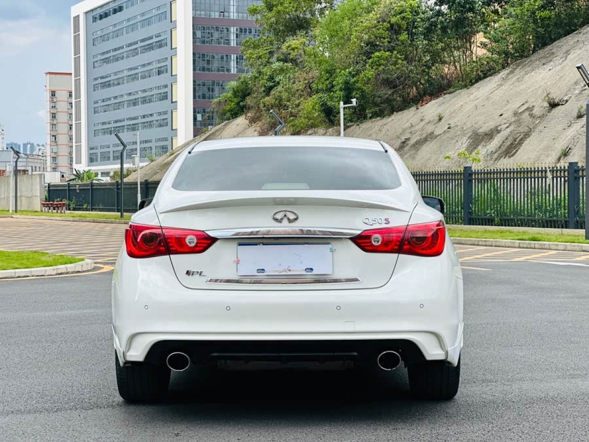 英菲尼迪 Q50  2014款 3.7L 豪華運(yùn)動(dòng)版圖片