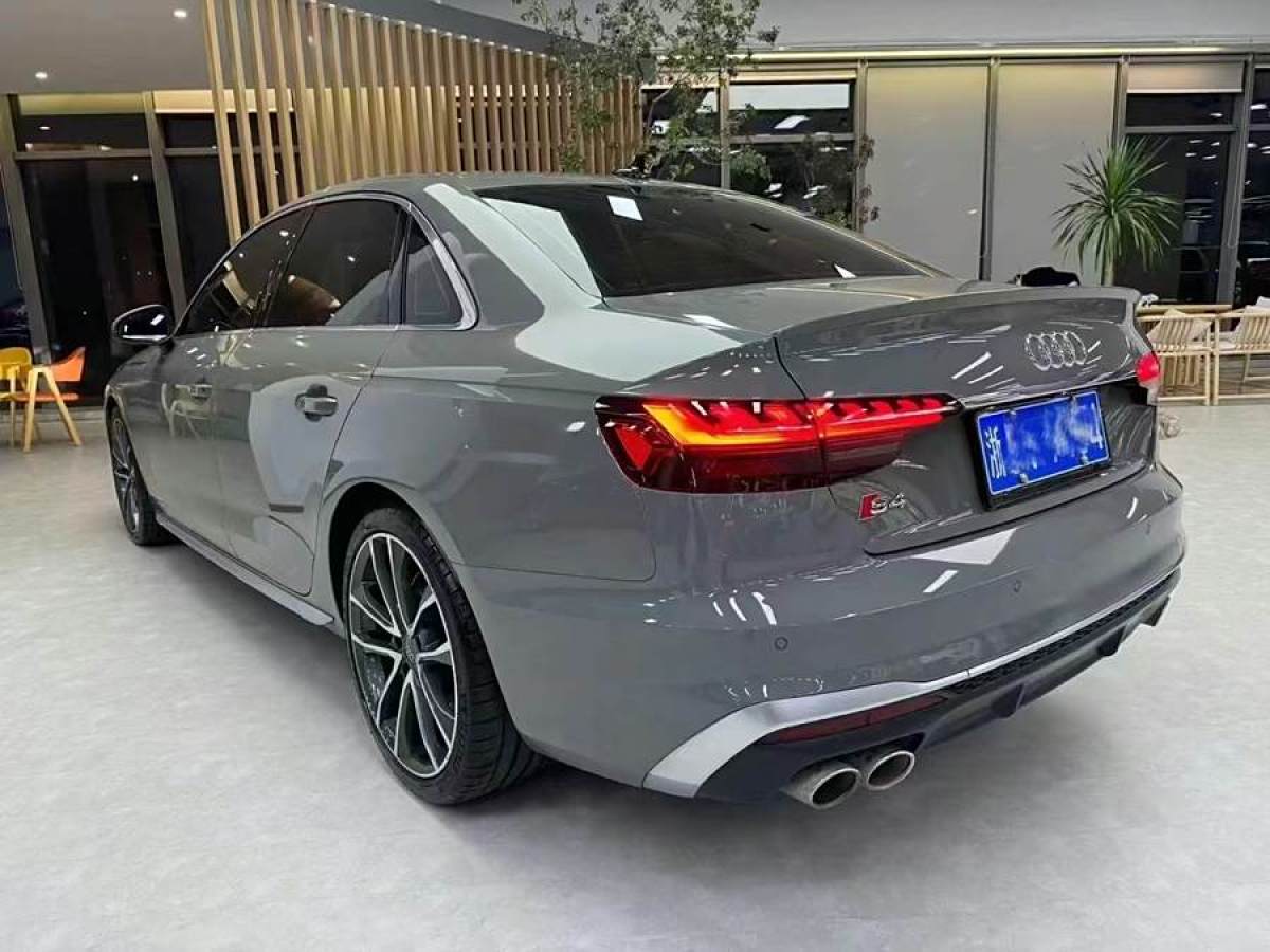 2022年10月奧迪 奧迪S4  2022款 S4 3.0TFSI