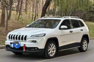 自由光 Jeep 2.0L 智能版