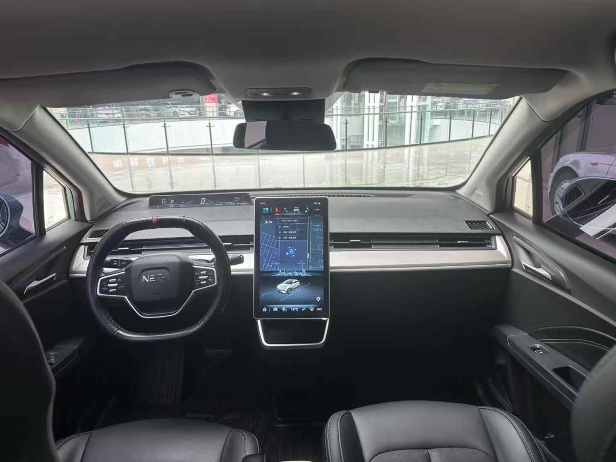 哪吒 哪吒V  2022款 V行版圖片