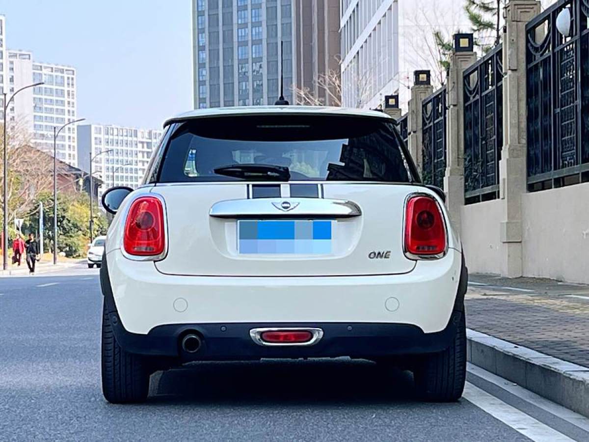 MINI MINI  2016款 1.2T ONE 先鋒派圖片