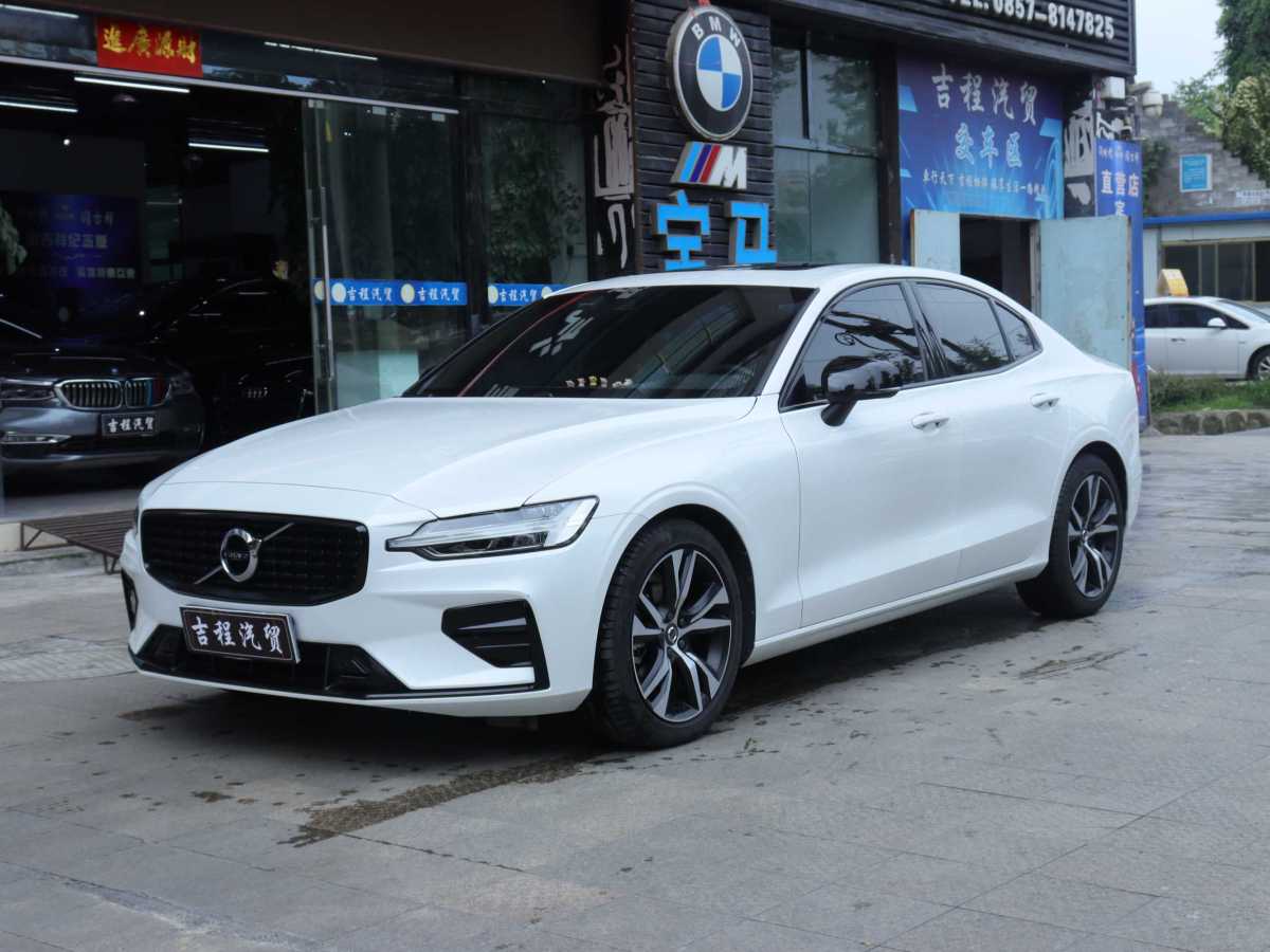 沃爾沃 S60L  2022款 B4 智遠(yuǎn)豪華版圖片