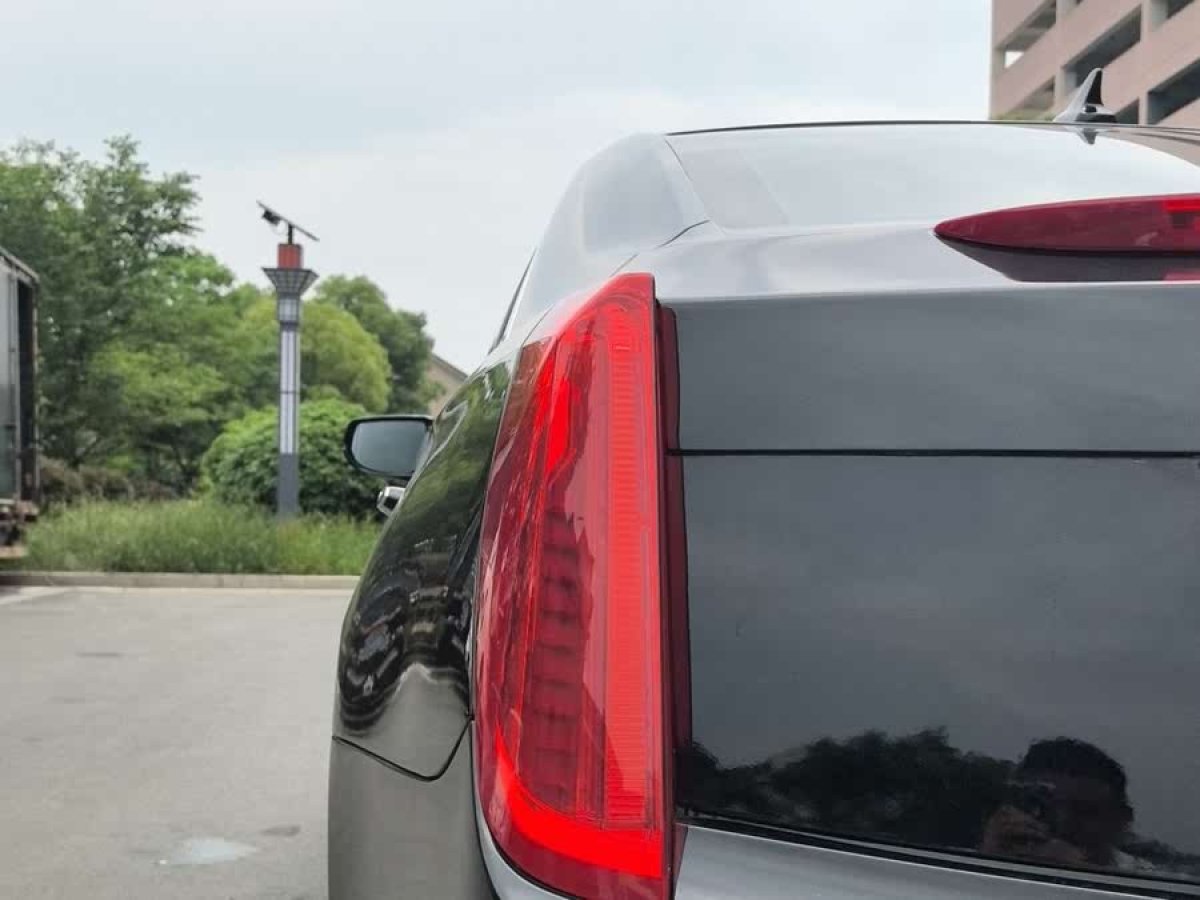 凱迪拉克 XTS  2016款 28T 精英型圖片