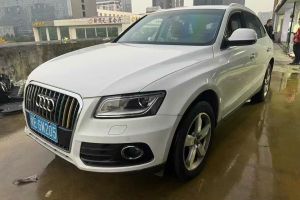 奥迪Q5 奥迪 40 TFSI 动感型